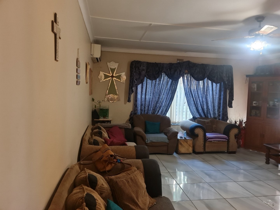 3 Bedroom Property for Sale in Oos Einde North West